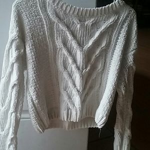 Aeropostale cute sweater